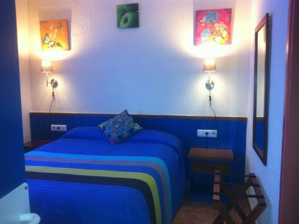 Couette-café La Fonda 2*